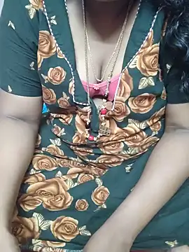 tamilkavitha123 Show in webcam
