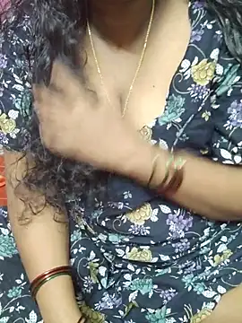 Meeratamil143 网络视讯表演
