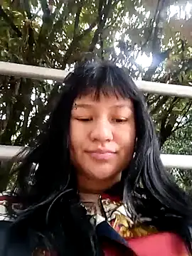 Show de Bathory777 na webcam