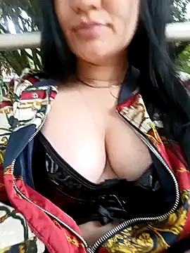 Bathory777 在線直播表演