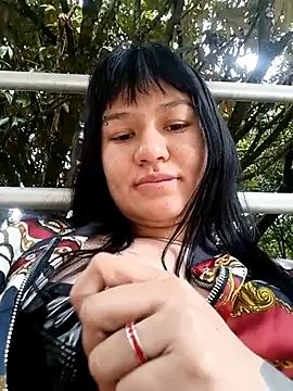 Bathory777 Adlı Modelin Canlı XXX Sohbeti