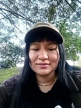 Pertunjukan Kamera Web Bathory777