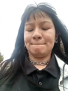 Bathory777 – Naživo XXX chat