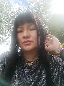 צ'אט XXX בשידור חי של Bathory777
