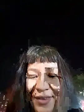 Živá chatovací místnost Bathory777