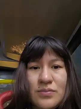 XXX chat uživo modela Bathory777
