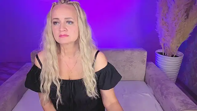 Ingrid_EriksenのライブXXXチャット