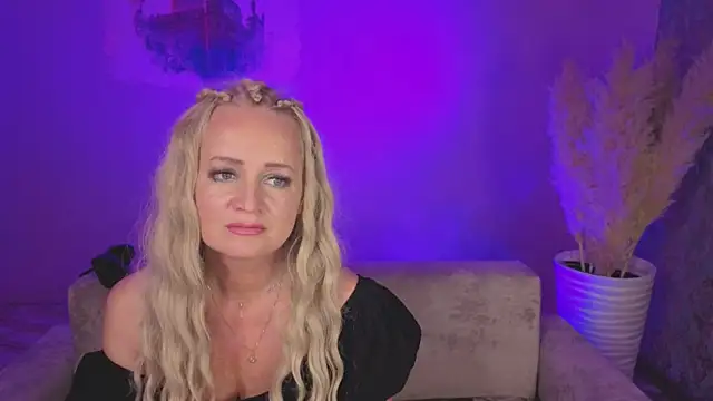 Ingrid_Eriksen: απευθείας συνομιλία ΧΧΧ