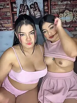 PippiCharmXXX: διαδικτυακό σόου στην κάμερα