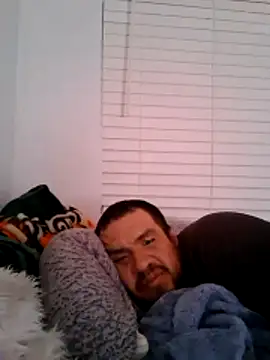 Almircorral2211's Webcam Show