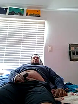 Almircorral2211's Webcam Show