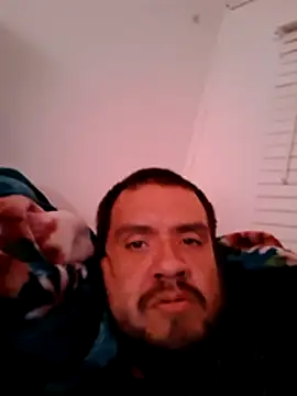 Almircorral2211's Webcam Show