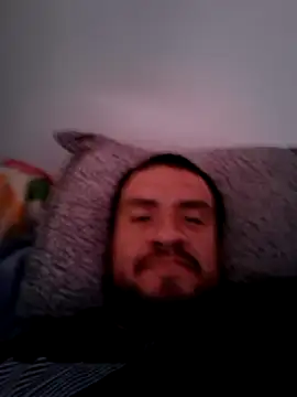 Almircorral2211 Webcam-Show