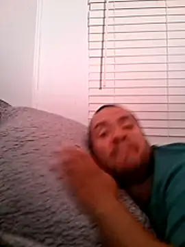 Almircorral2211 webcam show