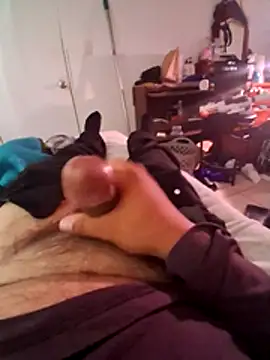 Almircorral2211's Webcam Show