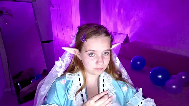 Luna404 Show in webcam
