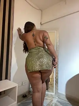 LiaDesire7 Adlı Modelin Canlı XXX Sohbeti