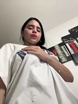 mimihot7777's Webcam Show