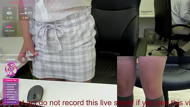 squirt_milf_viktoriaのウェブカメラショー