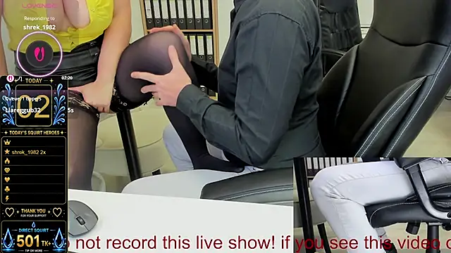 squirt_milf_viktoria Webcam Show