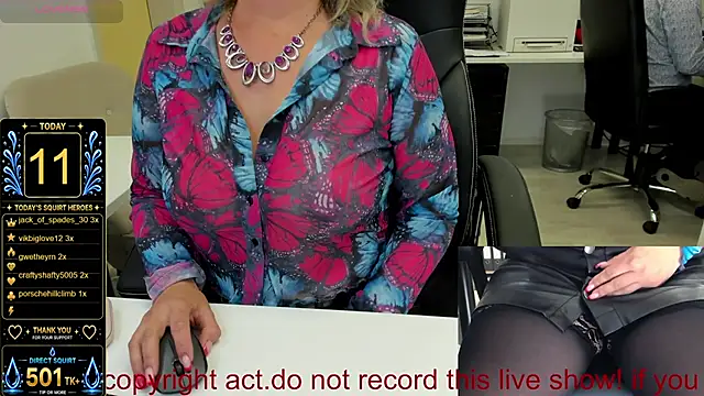 squirt_milf_viktoria – Kamerová šou