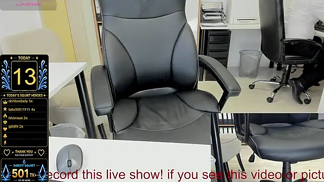 squirt_milf_viktoria 网络视讯表演