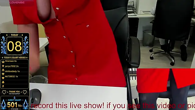 squirt_milf_viktoria: вебкам-шоу
