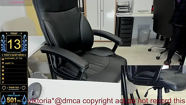 squirt_milf_viktoria: διαδικτυακό σόου στην κάμερα