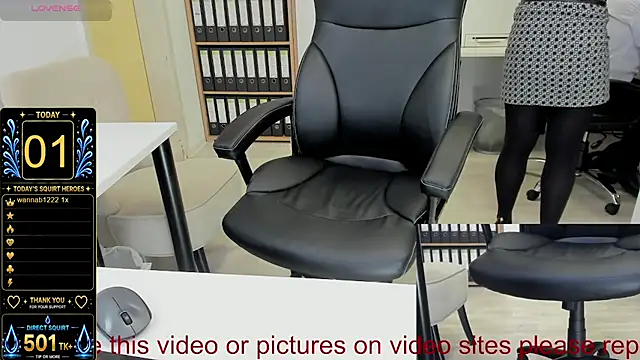 הופעת וובקאם של squirt_milf_viktoria