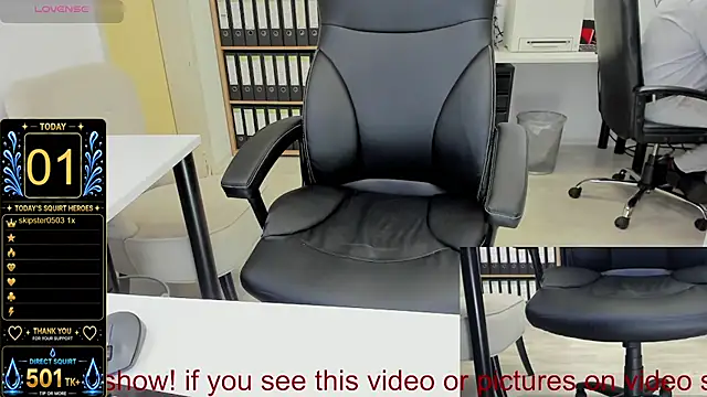 הופעת וובקאם של squirt_milf_viktoria