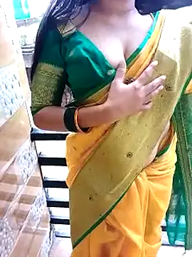 Komal_Bhabhi4u Webcam-Show