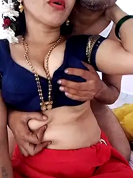 Komal_Bhabhi4u Show in webcam