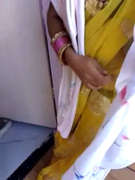 Komal_Bhabhi4u Show Webcam