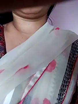 XXX chat uživo modela Komal_Bhabhi4u