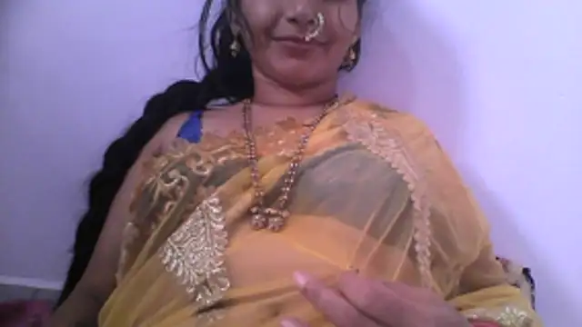 Komal_Bhabhi4u Webcam show
