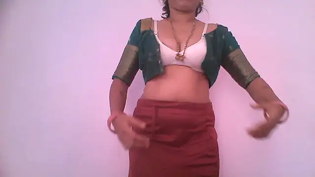 Komal_Bhabhi4u 网络视讯表演