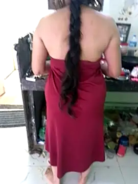 Komal_Bhabhi4uのウェブカメラショー