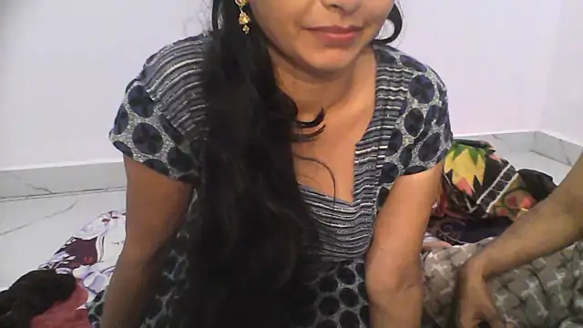 Komal_Bhabhi4u ওয়েবক্যাম শো