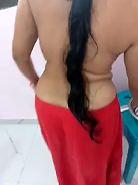 Komal_Bhabhi4u Pertunjukan Webcam