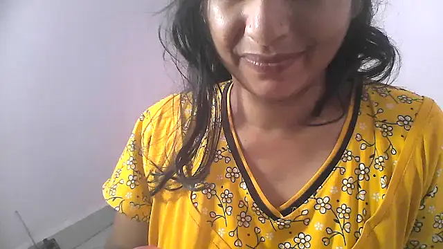 Komal_Bhabhi4u 웹캠 쇼