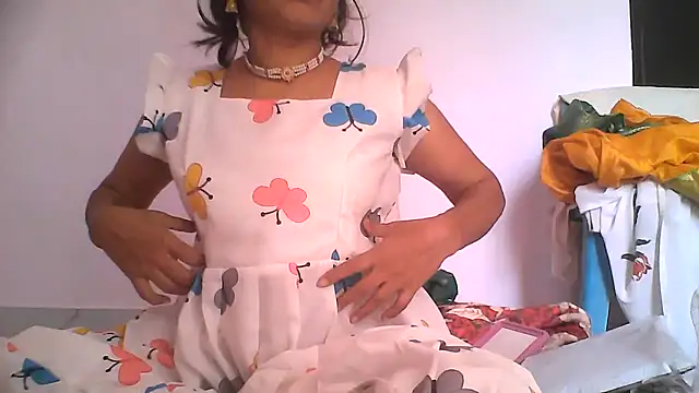 צ'אט XXX בשידור חי של Komal_Bhabhi4u
