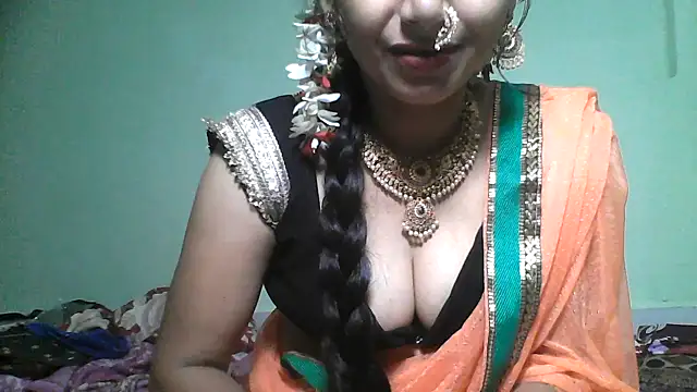 Komal_Bhabhi4u Show Webcam