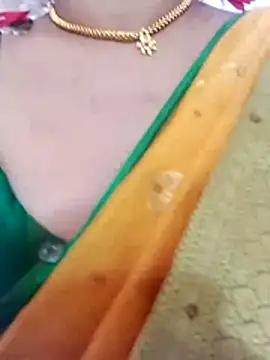 Show de Komal_Bhabhi4u na webcam