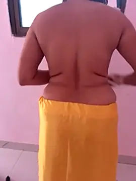 Show de Komal_Bhabhi4u na webcam