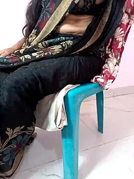 Komal_Bhabhi4u Show Webcam