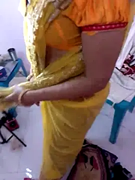Komal_Bhabhi4u Pertunjukan Webcam