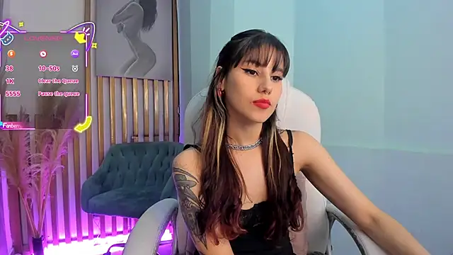 XXX chat uživo modela AmbarDupont_