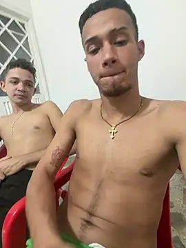 Show Webcam de friends_lust_latin