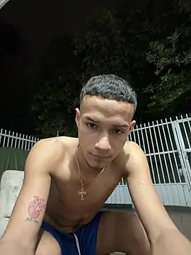 friends_lust_latin Webcam-Show