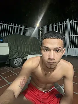Show Webcam de friends_lust_latin